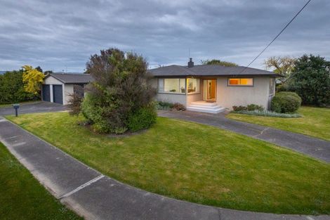 Photo of property in 7 Nairn Crescent, Awapuni, Palmerston North, 4412