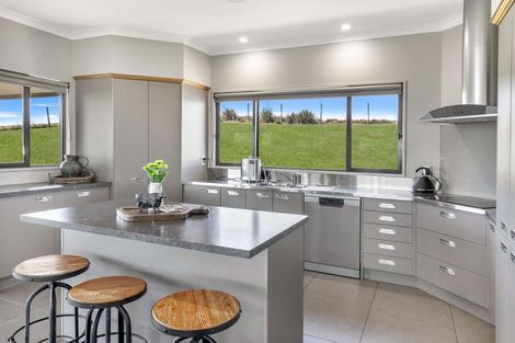 Photo of property in 1521 Dipton Winton Highway, Centre Bush, Winton, 9782