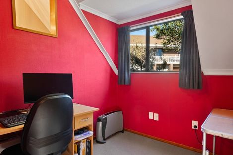 Photo of property in 66 Kinmont Crescent, Kinmont Park, Mosgiel, 9024