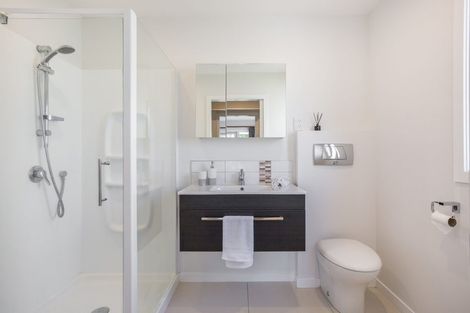 Photo of property in 4 Kaweka Close, Aotea, Porirua, 5024