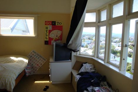 Photo of property in 8 Konini Road, Hataitai, Wellington, 6021