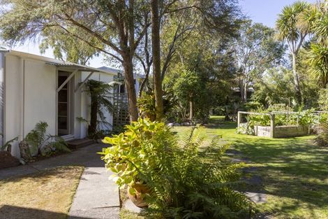 Photo of property in 3 Mahuta Road, Waitahanui, Taupo, 3378