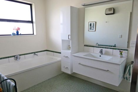 Photo of property in 35 Murray Street, Temuka, 7920