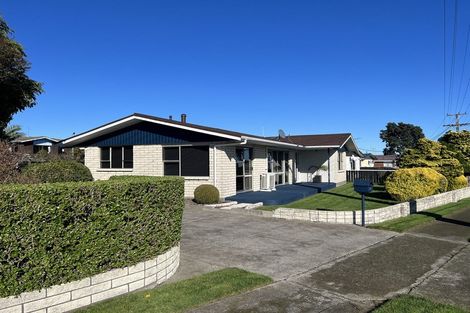 Photo of property in 54 Bayly Street, Waitara, 4320