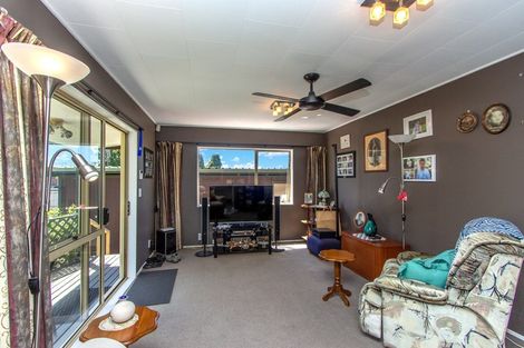 Photo of property in 3a Nairn Road, Mangakakahi, Rotorua, 3015