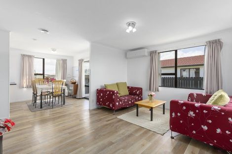 Photo of property in 1/19 Dunstan Place, Otara, Auckland, 2023