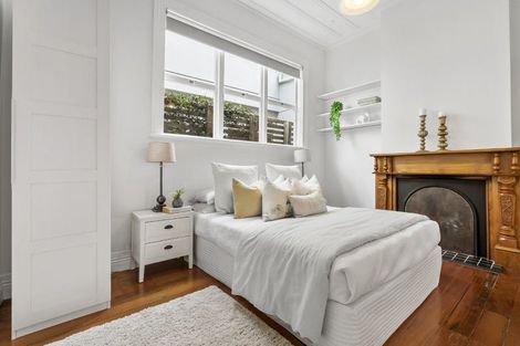 Photo of property in 24 Anne Street, Devonport, Auckland, 0624