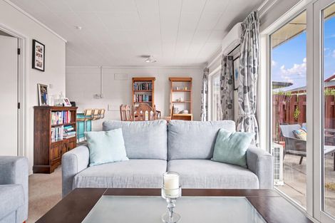 Photo of property in 11b Bowen Street, Cambridge, 3434