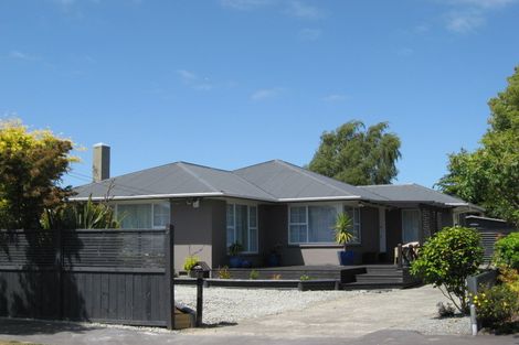 Photo of property in 3 Fairmile Place, Russley, Christchurch, 8042