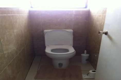 Photo of property in 21 Silverstone Place, Henderson, Auckland, 0612