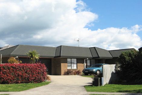 Photo of property in 15 Highcroft Place, Welcome Bay, Tauranga, 3112