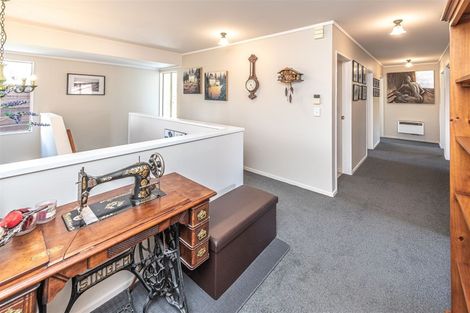 Photo of property in 29 Oakland Avenue, Saint Johns Hill, Whanganui, 4500