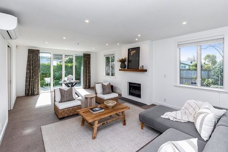 Photo of property in 3 Wherstead Road, Cashmere, Christchurch, 8022