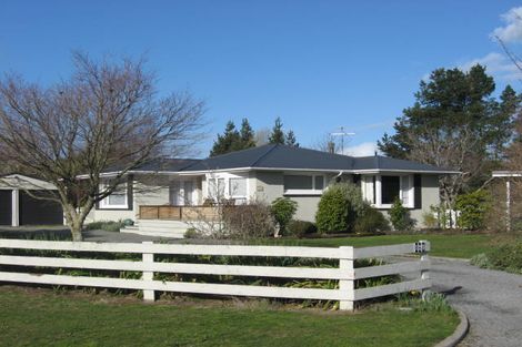 Photo of property in 129 Lincoln Road, Carterton, 5713