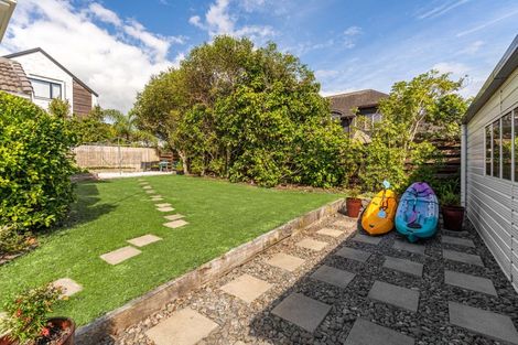 Photo of property in 291 Lake Road, Hauraki, Auckland, 0622