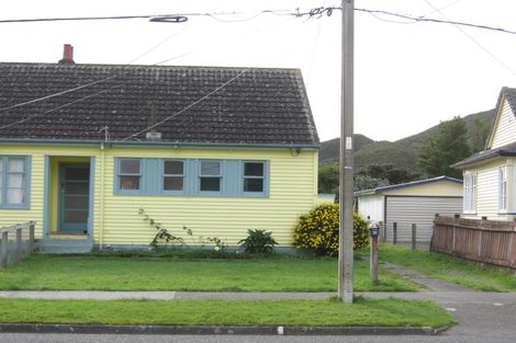 Photo of property in 43 Rata Street, Naenae, Lower Hutt, 5011