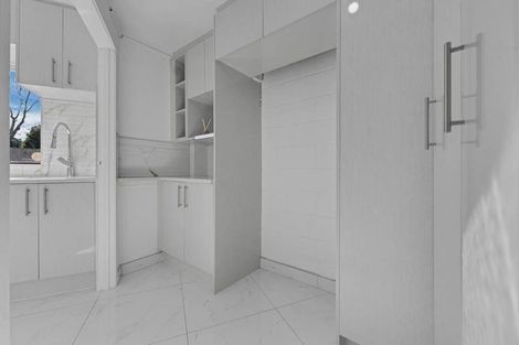 Photo of property in 11/19a Gray Avenue, Mangere East, Auckland, 2024