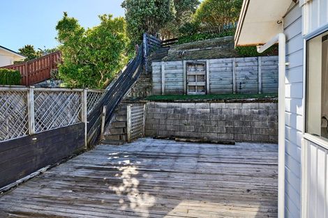 Photo of property in 3 Ayton Drive, Whitby, Porirua, 5024