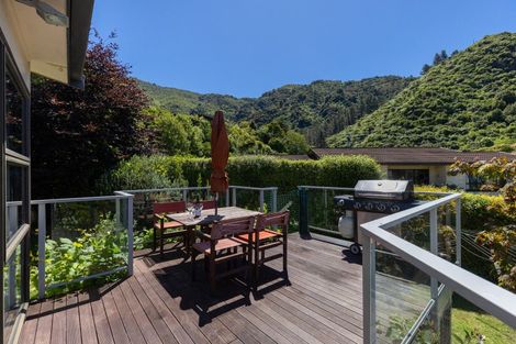 Photo of property in 1 Okiwa Place, Anakiwa, Picton, 7281