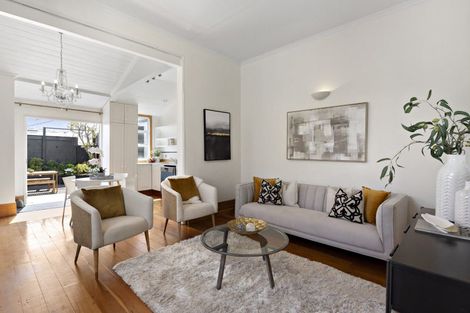 Photo of property in 1 Mcfarlane Street, Mount Victoria, Wellington, 6011