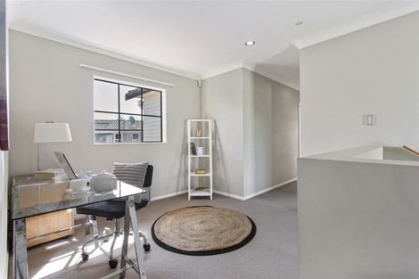 Photo of property in 48 Priestley Drive, Bucklands Beach, Auckland, 2014