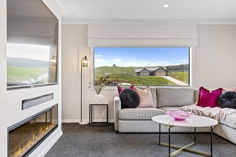 Photo of property in 40 King Road, Kinloch, Taupo, 3385