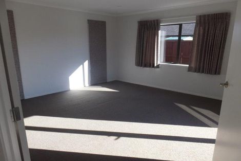 Photo of property in 13 Holly Place, Rototuna North, Hamilton, 3210