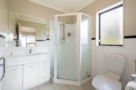 Photo of property in 12 Cartmel Avenue, Massey, Auckland, 0614