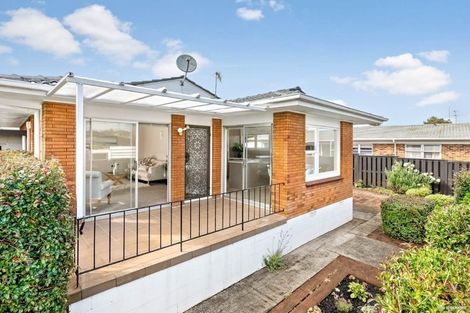 Photo of property in 3/4 Waterloo Road, Milford, Auckland, 0620