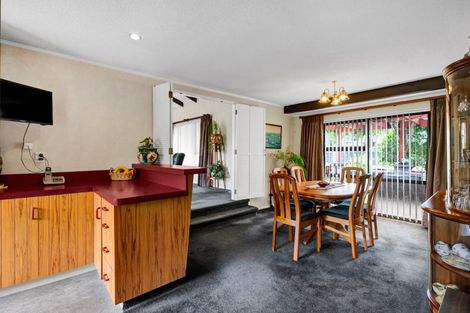 Photo of property in 21 Kowhai Street, Inglewood, 4330