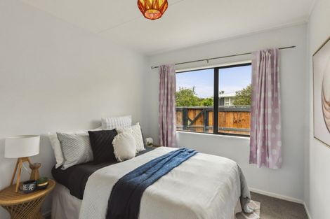 Photo of property in 6 Jane Street, Waikanae Beach, Waikanae, 5036