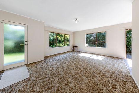 Photo of property in 2/35 Ti Nana Crescent, Henderson, Auckland, 0610