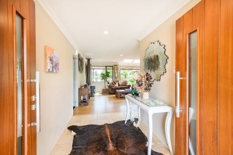 Photo of property in 339 Stoney Creek Road, Kelvin Grove, Palmerston North, 4470