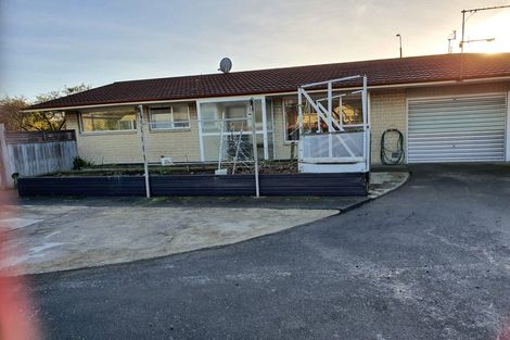 Photo of property in 1/77 Memorial Avenue, Ilam, Christchurch, 8053