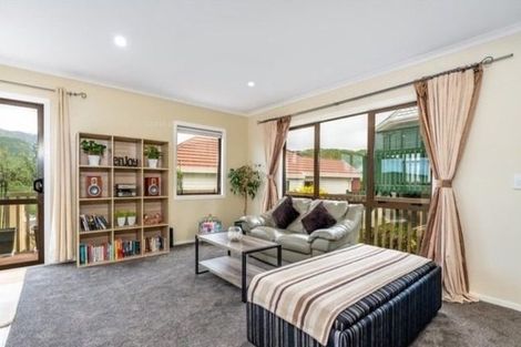 Photo of property in 7 Murchison Street, Island Bay, Wellington, 6023