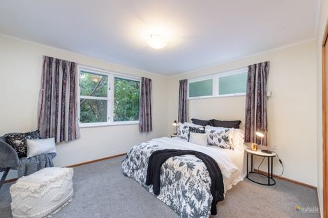Photo of property in 12 Castle Crescent, Stokes Valley, Lower Hutt, 5019
