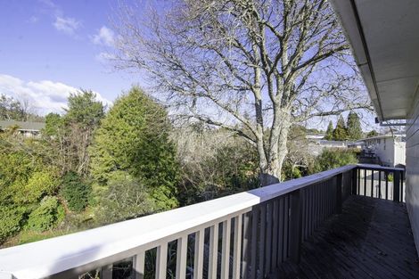 Photo of property in 16 Utuhina Road, Springfield, Rotorua, 3015