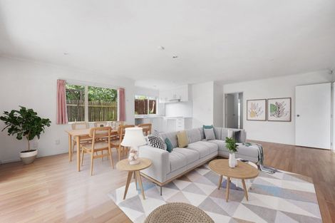 Photo of property in 23a Margan Avenue, New Lynn, Auckland, 0600