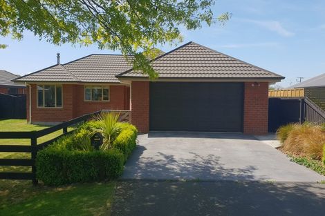 Photo of property in 27 Bridge Street, Southbridge, 7602