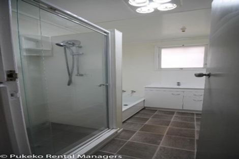 Photo of property in 58 Cramond Drive, Mangere East, Auckland, 2024
