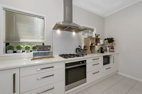 Photo of property in 56 Featherstone Drive, Flagstaff, Hamilton, 3210