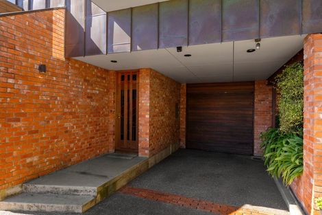 Photo of property in 137 Princes Drive, Britannia Heights, Nelson, 7010