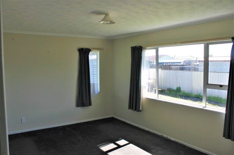 Photo of property in 140 Regent Street, Heidelberg, Invercargill, 9812