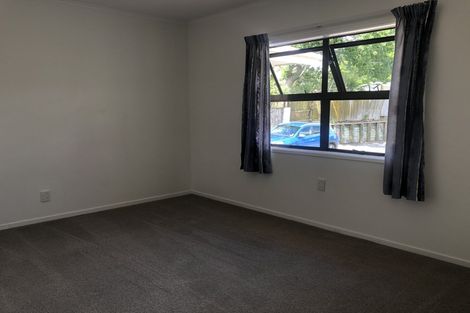Photo of property in 73 Tramway Road, Beach Haven, Auckland, 0626