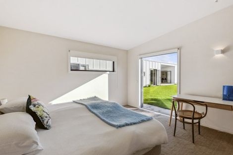 Photo of property in 41 Marram Way, Peka Peka, Waikanae, 5391