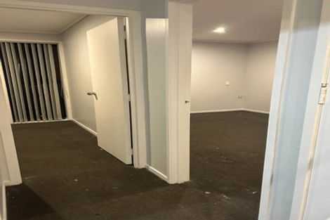 Photo of property in 31 Waimai Avenue, Weymouth, Auckland, 2103