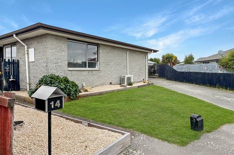 Photo of property in 14 Carteret Place, Aranui, Christchurch, 8061