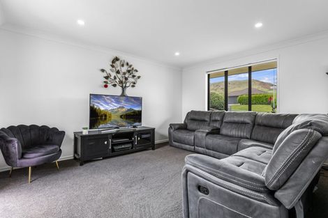 Photo of property in 129 Ballintoy Park Drive, Welcome Bay, Tauranga, 3175