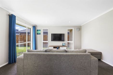 Photo of property in 18 Chalgrove Road, Huntington, Hamilton, 3210