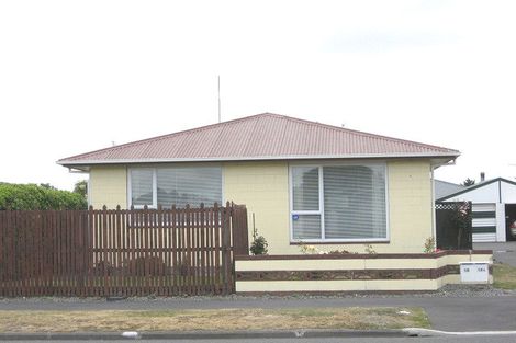Photo of property in 2/18 Inwoods Road, Parklands, Christchurch, 8083
